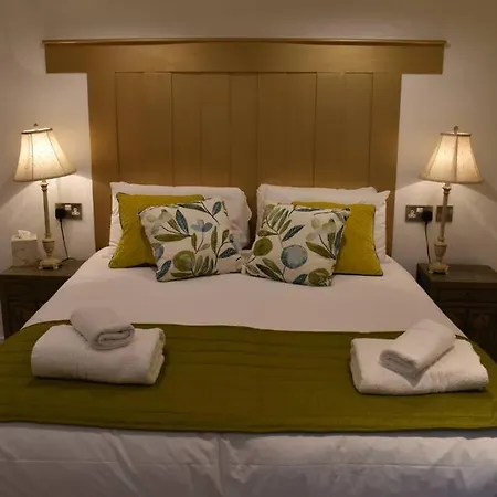 Appartement The Cheltenham, Stylish 1-bed Victorian *