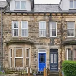 The Cheltenham, Stylish 1-bed Victorian * Harrogate